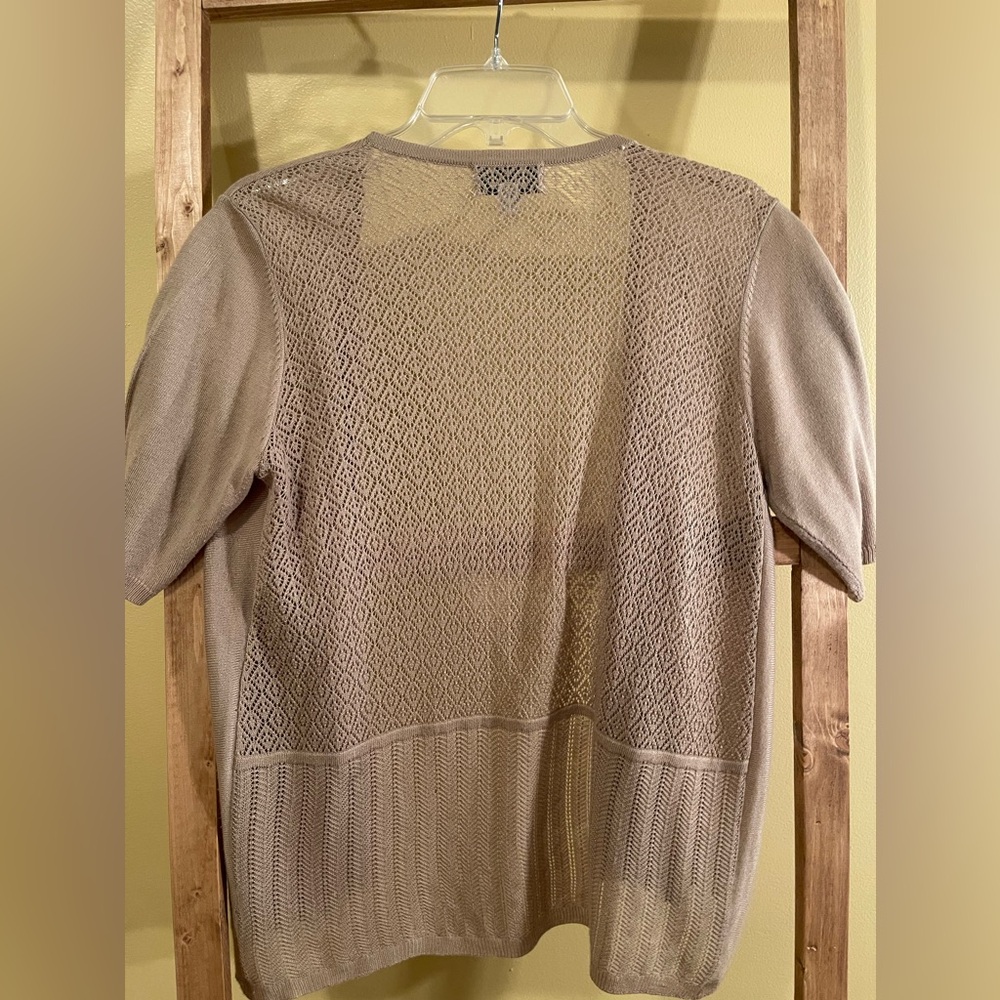Elle size M tan summer sweater